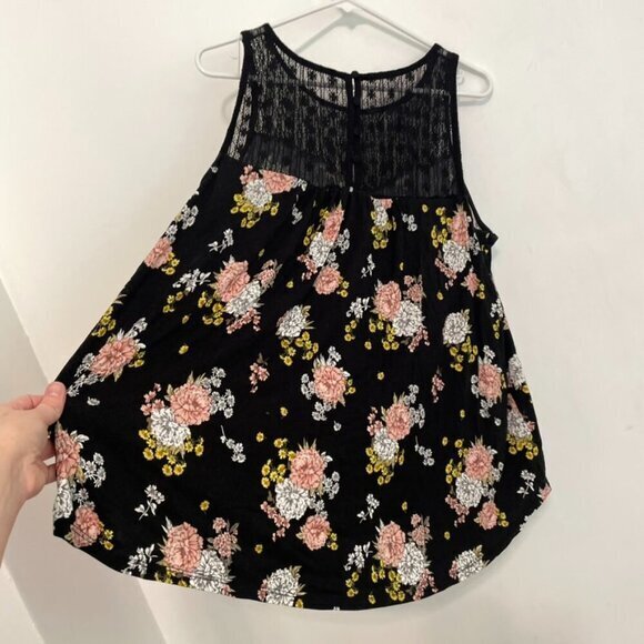 TORRID 1 Plus Size Super Soft Crew Neck Lace Yoke Tank Black Pink Yellow Floral - Picture 16 of 16
